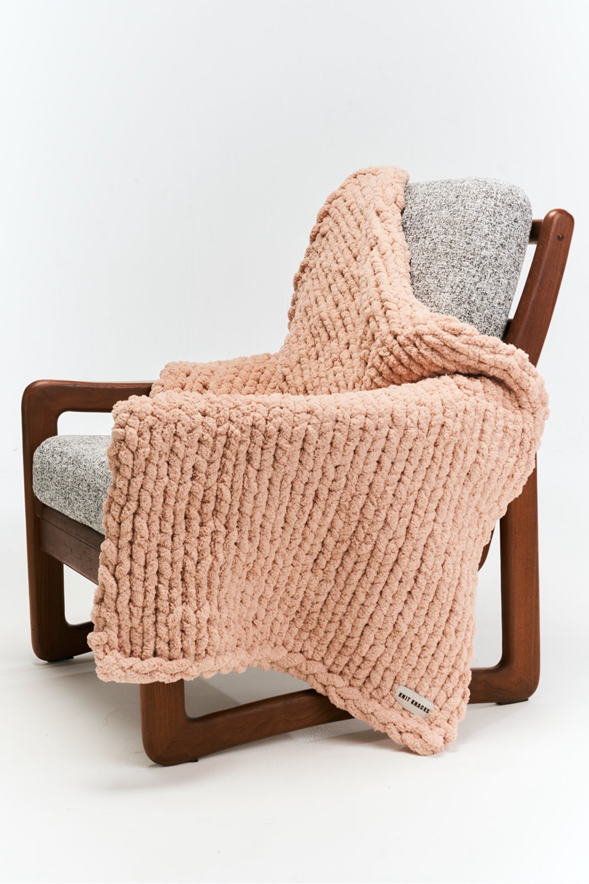 CHUNKY YARN BLANKET(GINGER ROOT)